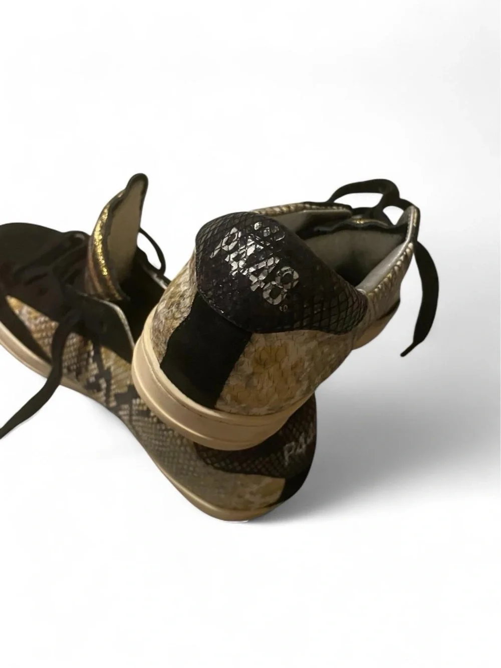 P448 Women's Black & Gold Snake-Print Lace-Up Sneakers